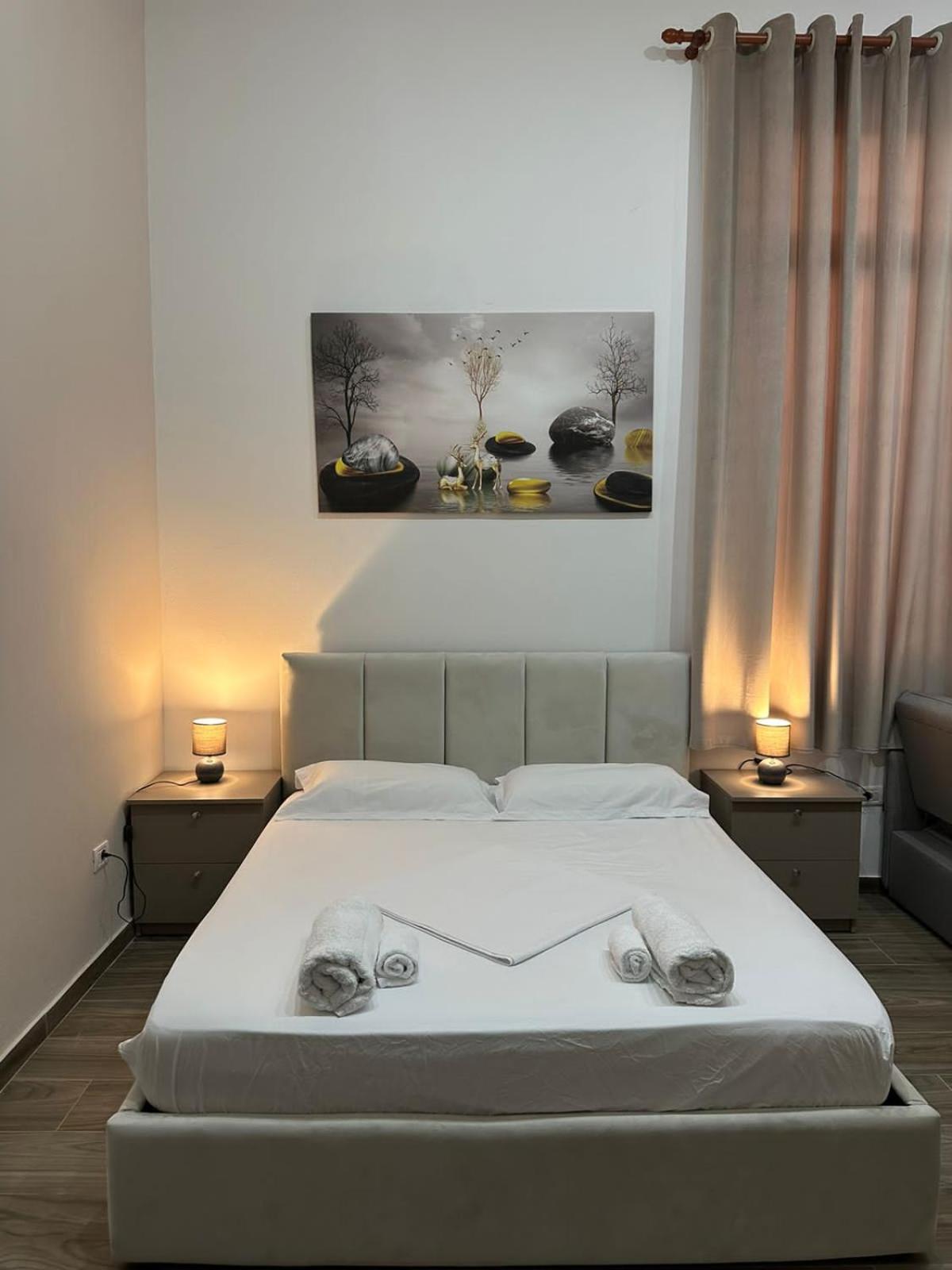 Gex Apartments Tiranë Ngoại thất bức ảnh