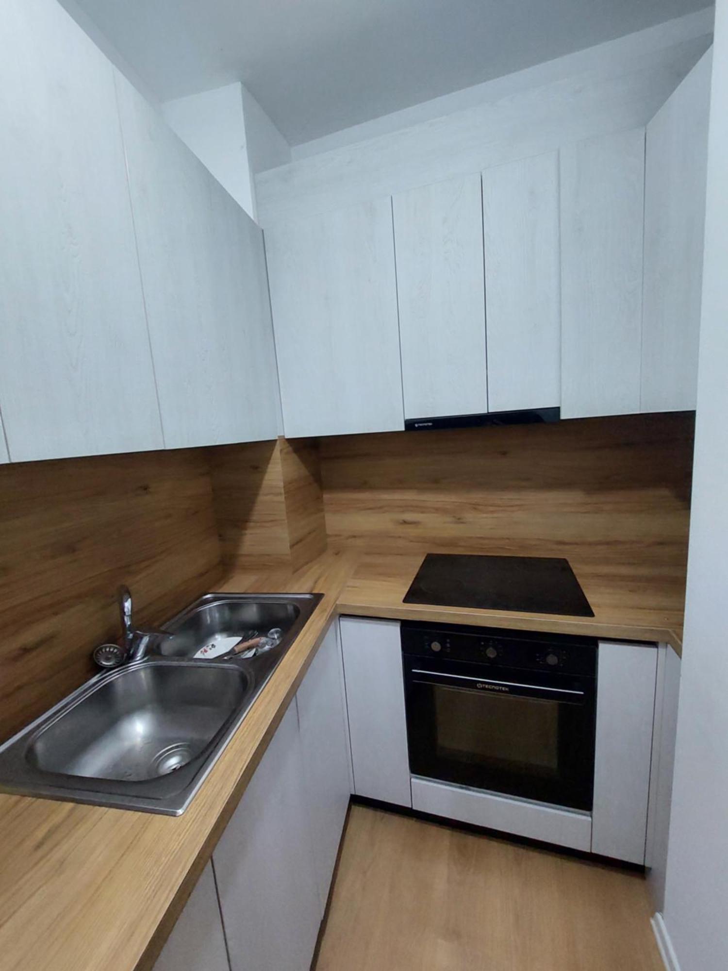 Gex Apartments Tiranë Ngoại thất bức ảnh